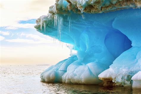 World’s largest iceberg is adrift and melting very rapidly • Earth.com