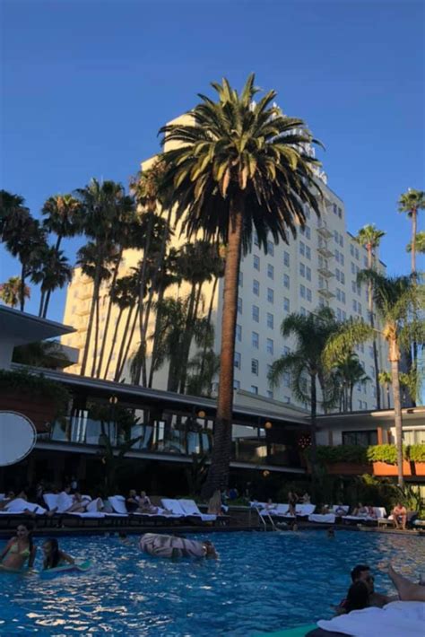 My Review of Staying at The Hollywood Roosevelt Hotel