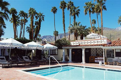 Hotels Near Downtown Palm Springs for the Perfect Getaway