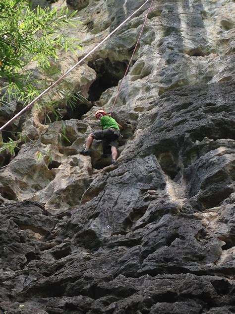 An Amazing Beginner’s Rock Climbing Tour in Yangshuo, China – Tallypack