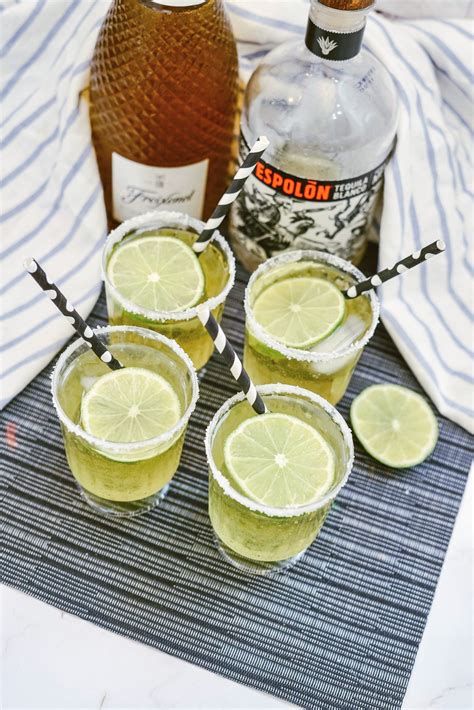 HOW TO MAKE A PROSECCO MARGARITA Drinks Mad in Crafts