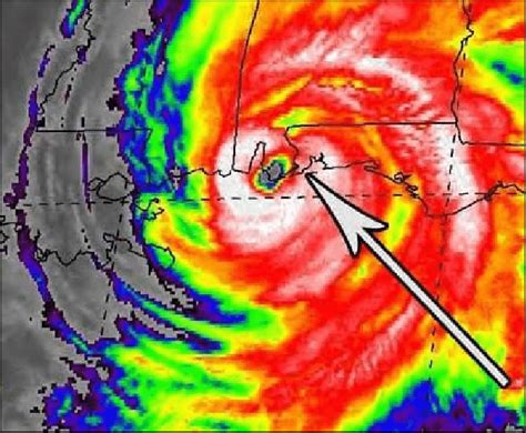 Enhanced color infrared satellite image of Hurricane Ivan at landfall ...