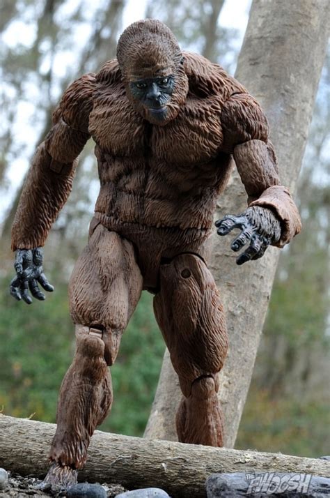 Creatureplica: North American Sasquatch | The Fwoosh