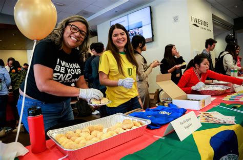 International Food Festival a Huge Success! – Skyline Shines