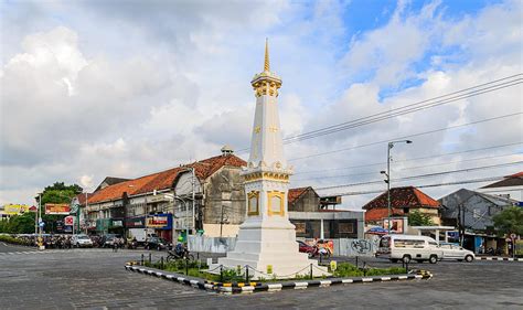 Rue Malioboro, Yogyakarta, Indonésie . Fond d'écran de téléphone HD | Pxfuel