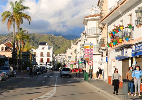 What is the town of Nerja like? - Mapping Spain