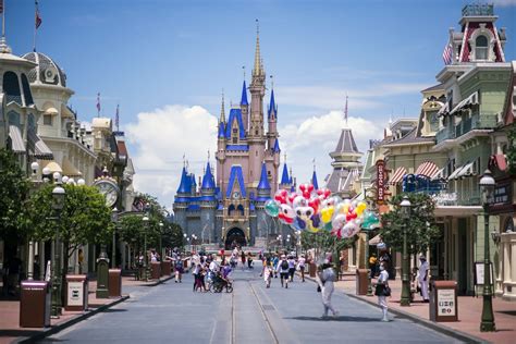 Disney World Theme Parks Are Fully Booked for Spring Break Dates