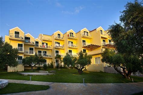 LASSI HOTEL - Updated 2021 Prices, Reviews, and Photos (Ionian Islands ...