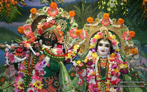 Sri Sri Radha Shyamsundar Close up Wallpaper (002) Size 2560×1600 Download | Hare Krishna Wallpapers