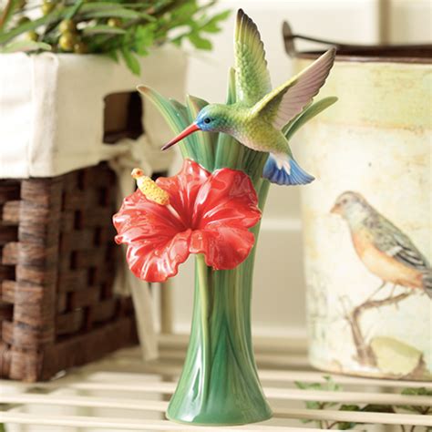 Hummingbird Vase | Hibiscus | Porcelain | Franz