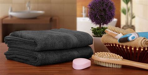 Best Bath Towel Buying Guide for Smart Buyers | Ranky10