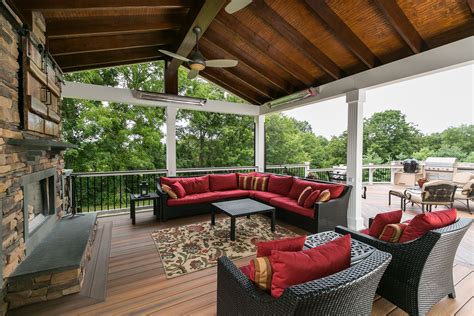 Enjoying Your Deck in Winter: Expert Tips from Fiberon Decking – The Deck and Patio Company