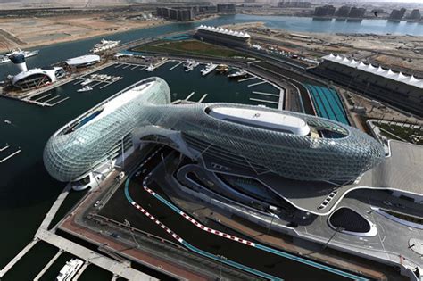 LIVE STREAM Formule 1 GP Abu Dhabi: Volg de F1 op het Yas Marina Circuit | RaceXpress