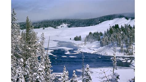 Yellowstone Winter Wallpapers - Top Free Yellowstone Winter Backgrounds ...