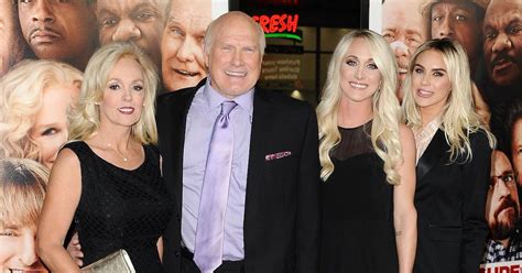 Terry Bradshaw's Wife Will Join Him in Their Family's Upcoming Reality ...