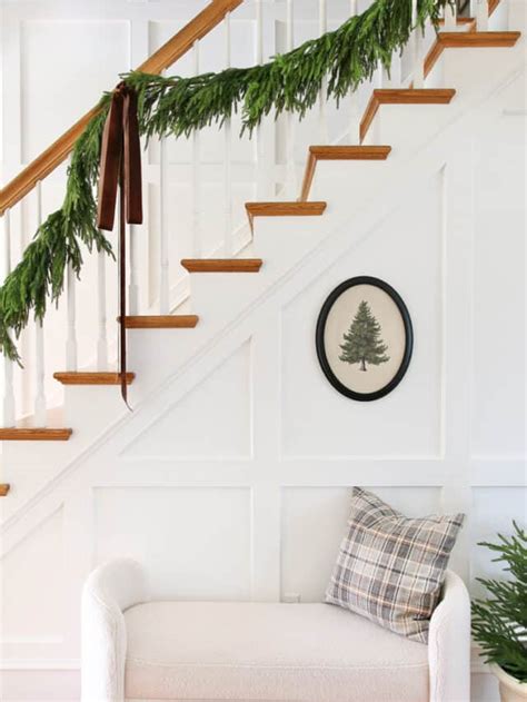 Hang Garland on a Staircase With These Simple Steps - Stefana Silber