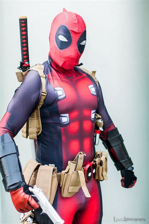 deadpool @ wondercon 2014 | Deadpool cosplay, Deadpool, Best cosplay