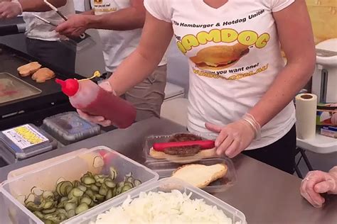 'Hamdog' Is a Brilliant All-in-One Hamburger-Hot Dog Bun