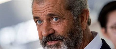 I Pray For The Armenian People – Mel Gibson - Art-A-Tsolum