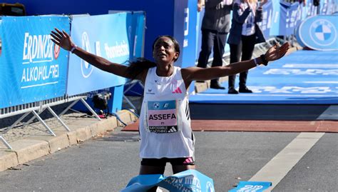 2023 Berlin Marathon: Tigist Assefa Destroys Women’s World Record ...