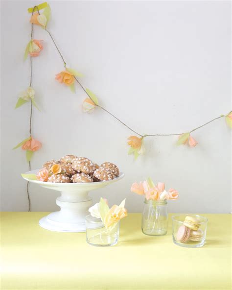 Une guirlande de fleurs DIY | Shake My Blog