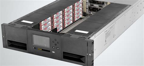 Qualstar Q40 LTO-8 Tape Library - Scalable Rackmount Tape Library