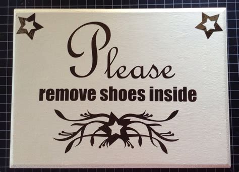 Outdoor sign using vinyl. | Outdoor signs, Craft projects, Novelty sign