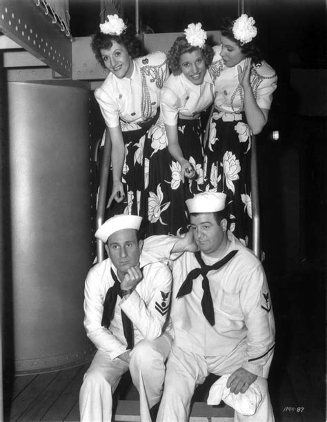 Amazon.com: The Andrew Sisters posing with sailors Photo Print (8 x 10 ...