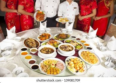 Full Rounded Table Chinese Food Chef Stock Photo 139081709 | Shutterstock