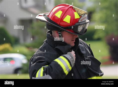 Fire captain hi-res stock photography and images - Alamy