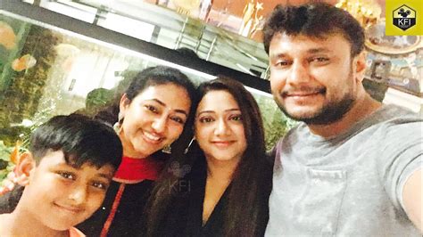 Darshan Family Unseen Photos | Challenging Star Darshan Wife | D Boss Family | Darshan Son ...