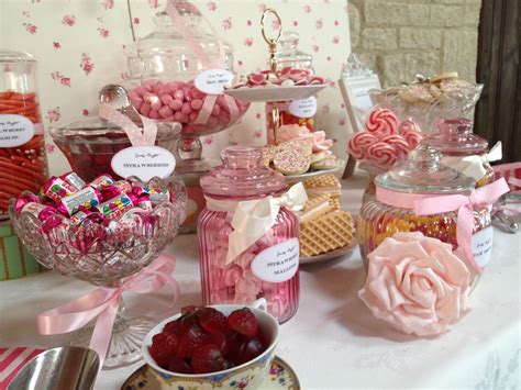 Bristol Vintage Wedding Fair: Sweet & Pretty Weddings and Candy Buffets