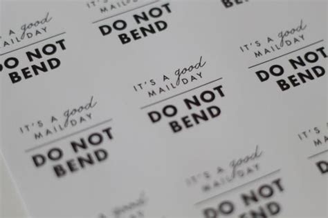 DO NOT BEND Stickers // Do Not Bend // Shipping Labels // - Etsy | Labels, Sticker labels, Paper ...