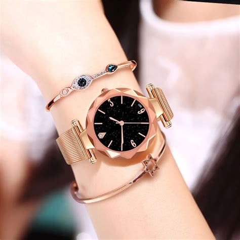 Women Famous Brand Watches Fashion Women's Ladies Fashion Women Casual Watch Luxury Analog ...