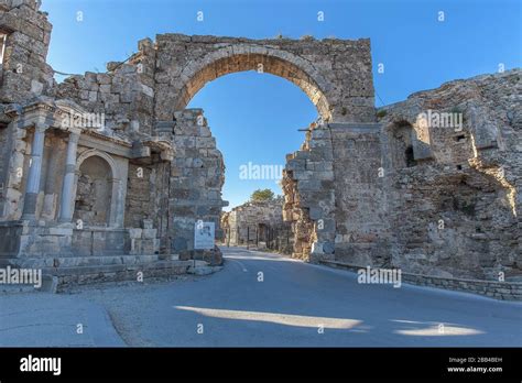 The ruins of the ancient city of Side in Turkey Antalya Stock Photo - Alamy