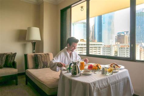 Best Hotel In Manila: The Peninsula Hotel Review