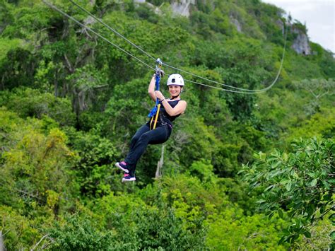 Zip-Line-Eco-Tour – Group Palmera