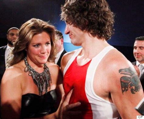 Justin Trudeau mostra il suo enorme tattoo, ma qual è il suo ...