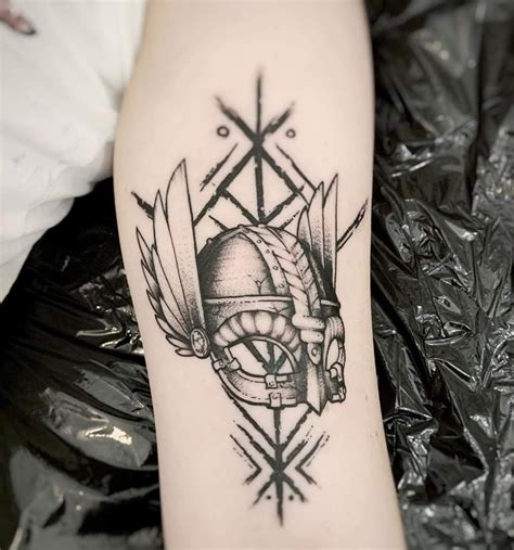 Valkyrie helmet tattoo in 2020 | Valkyrie tattoo, Helmet tattoo, Tattoos