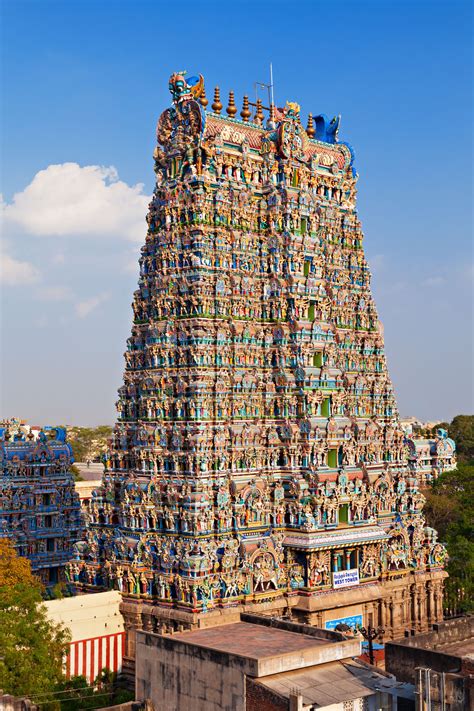 Meenakshi Temple in India. Built in the 13th century. (Dravidian ...