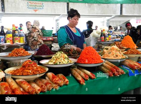 Bazar Chorsu, Tashkent, Uzbekistan Stock Photo - Alamy