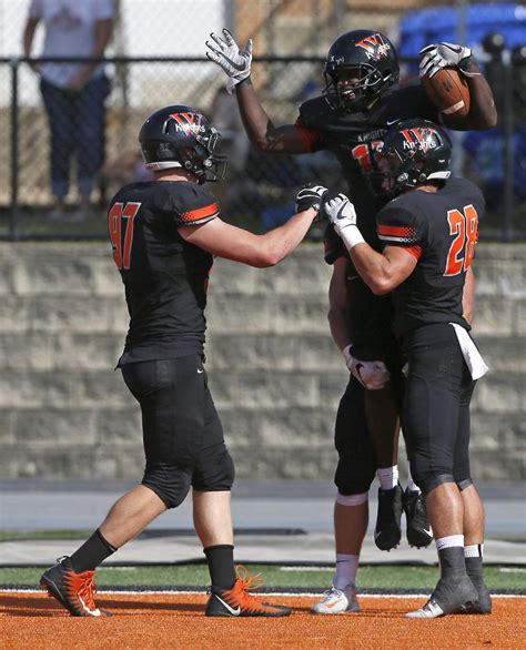 College football: Wartburg outlasts Washington-St. Louis, 30-20 | Football | wcfcourier.com