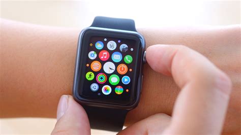 10 Apple Watch Features That Will Help You Stay In Shape