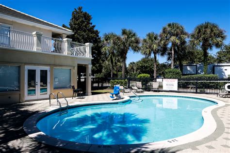 Resort Amenities :: Destin RV Beach Resort