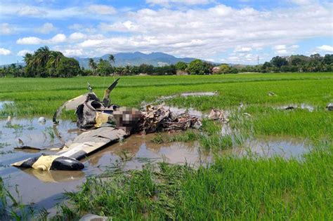 2 dead in Bataan military plane crash | ABS-CBN News