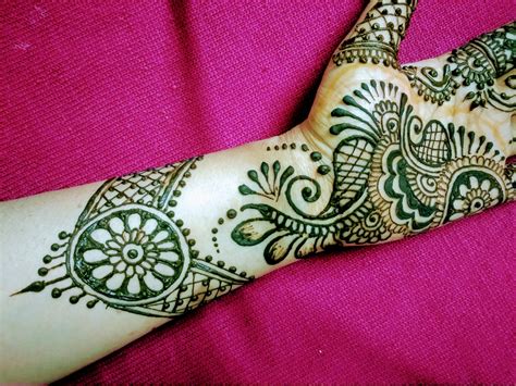 Share 126+ easy mehndi designs for diwali super hot - jtcvietnam.edu.vn