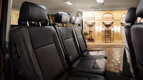 VW Transporter Shuttle | 5-9 Seat Configuration | Volkswagen UK