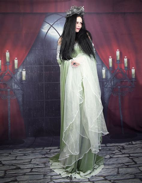 Arwen Undomiel Coronation Gown - Lord of the RIngs cosplay elven costume by Moonmaiden Gothic ...