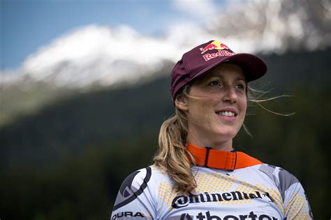 Il ritorno sul podio di Rachel Atherton rompe i confini tra i ruoli