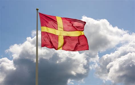 Skånes Flagga - Köp din flagga hos FlaggorOnline.se